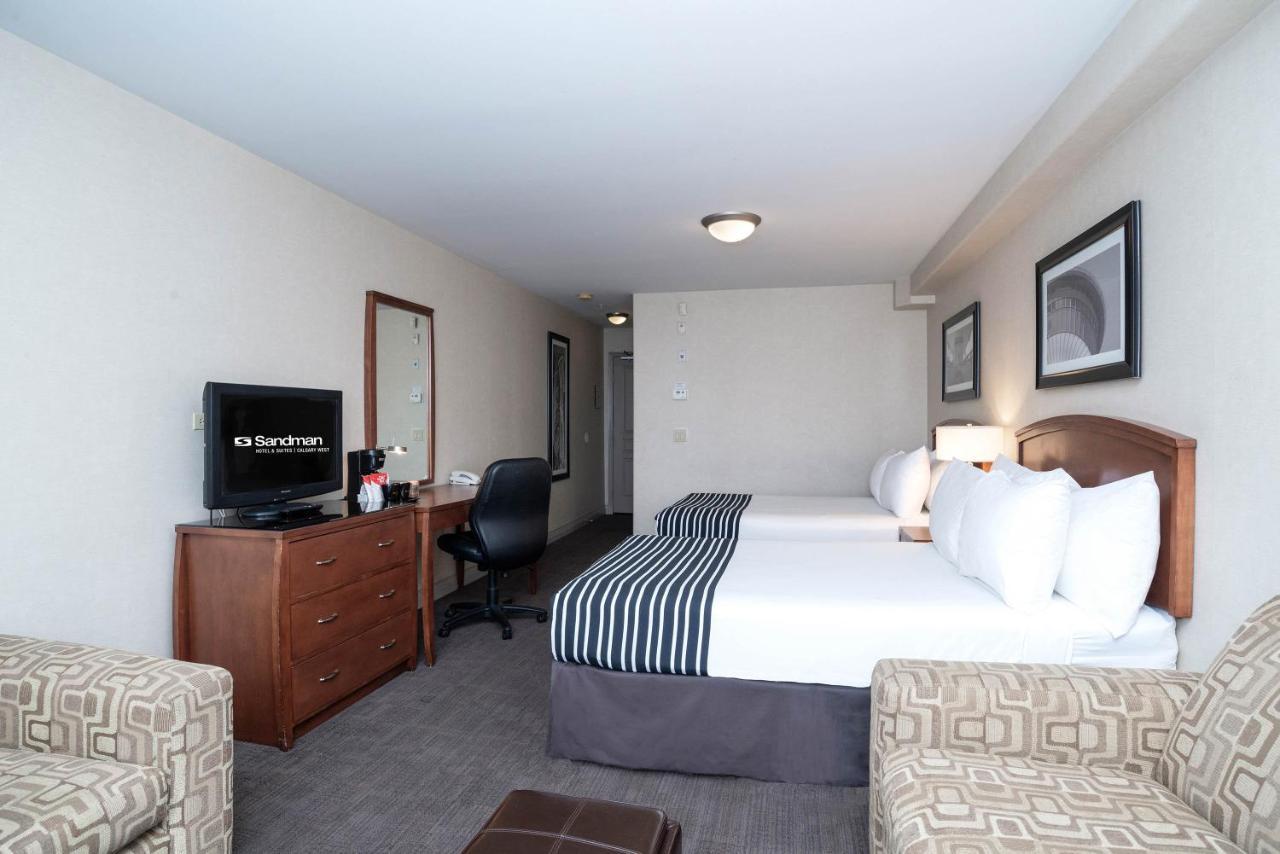 Sandman Hotel & Suites Calgary West Dış mekan fotoğraf