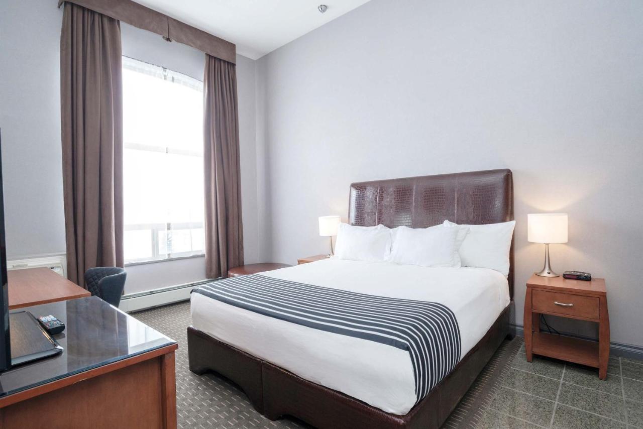 Sandman Hotel & Suites Calgary West Dış mekan fotoğraf